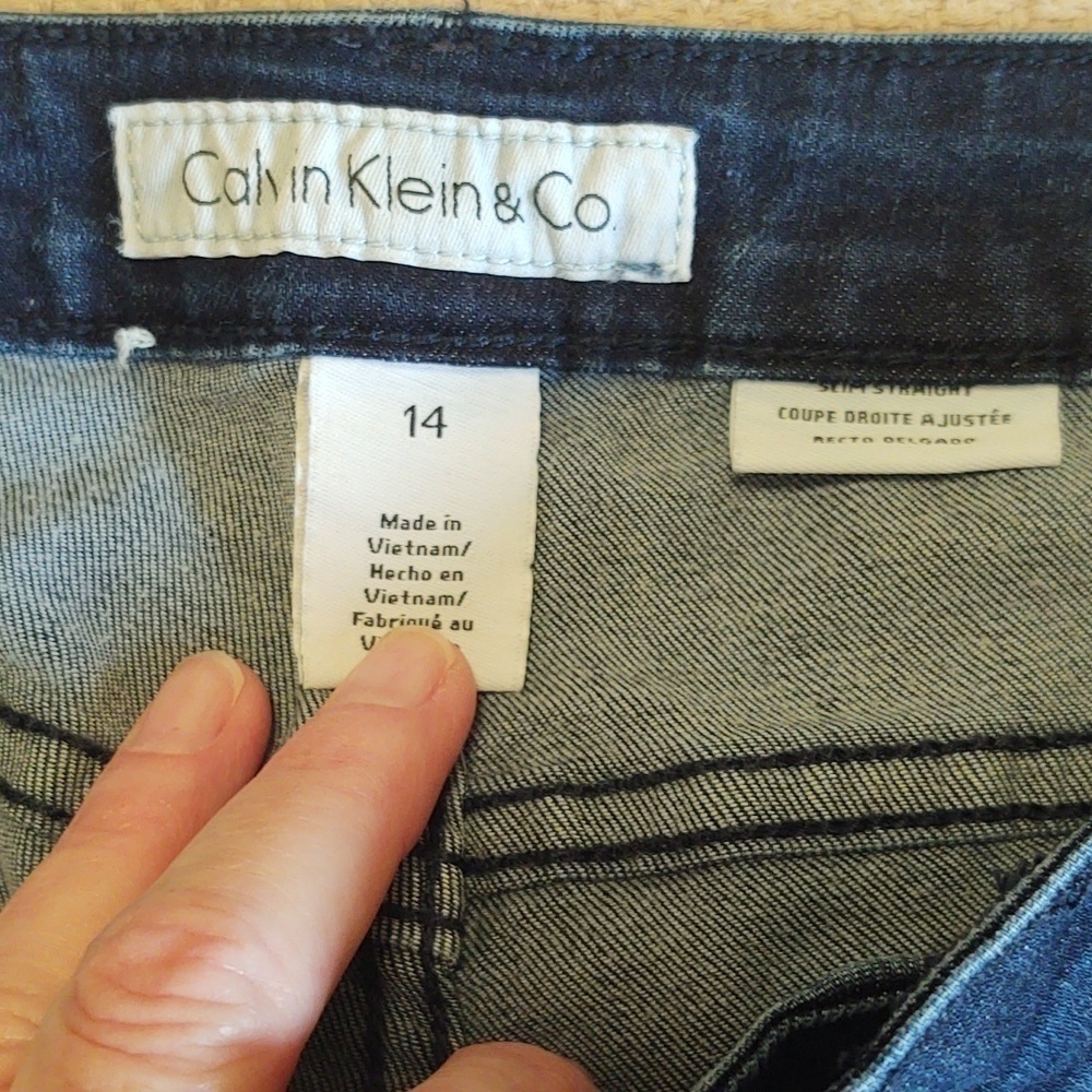 Calvin Klein Women's Slim Straight Denim Jeans - Picture 3 of 8